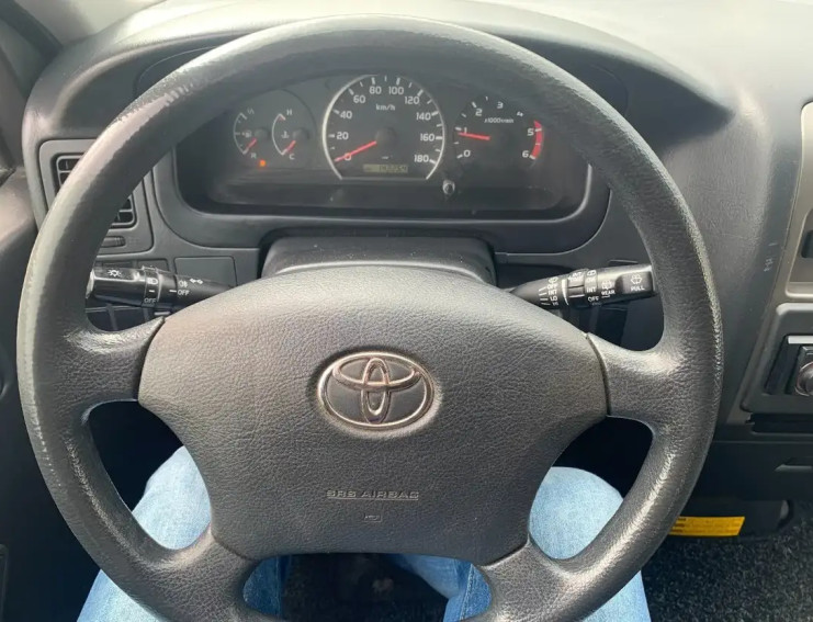 Toyota Hiace APK 04-2025