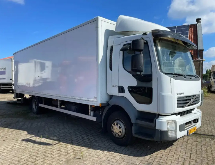 Volvo FL 12 FL 12 240